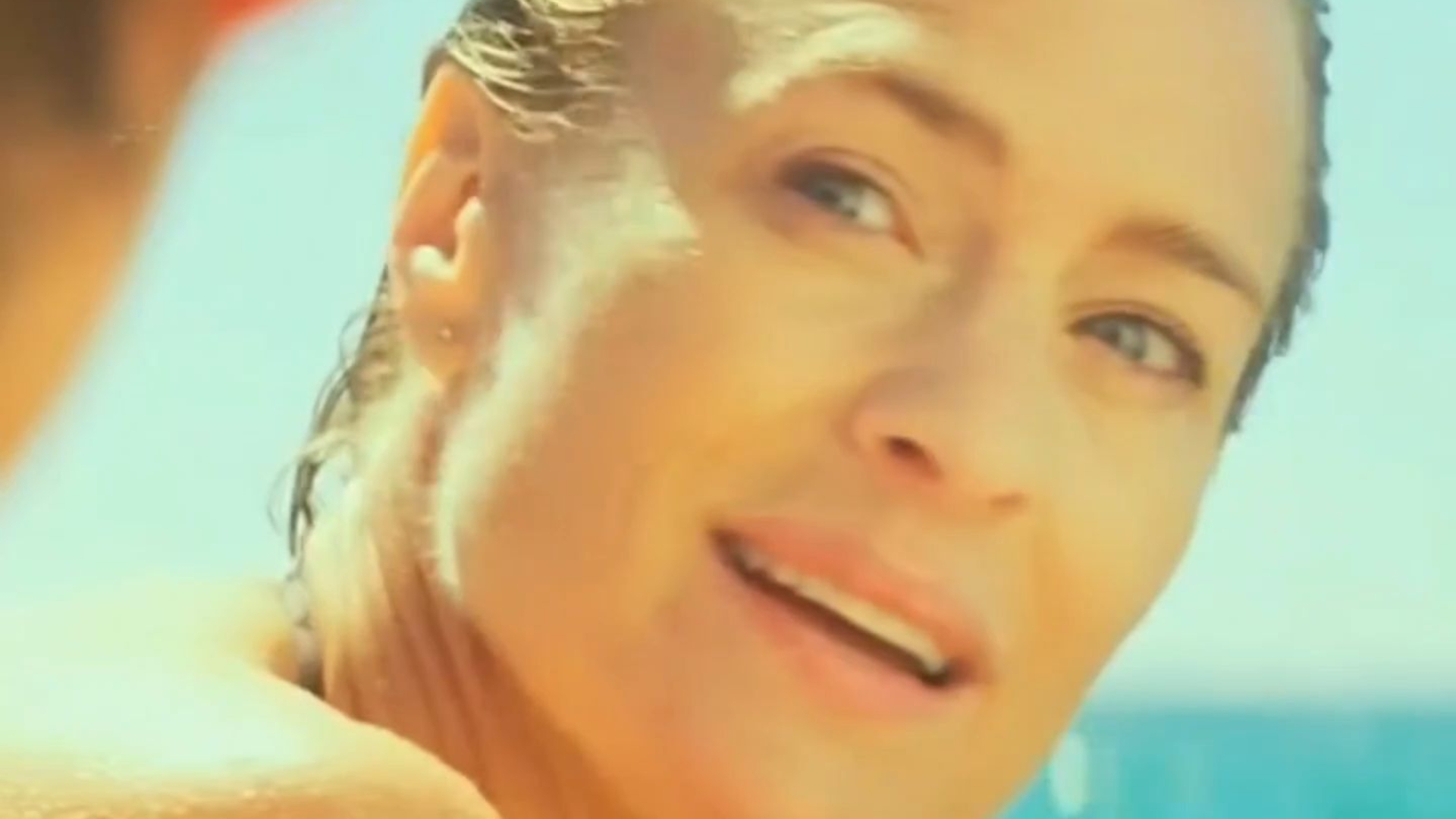 一口气看完高分电影《忘年恋曲》!