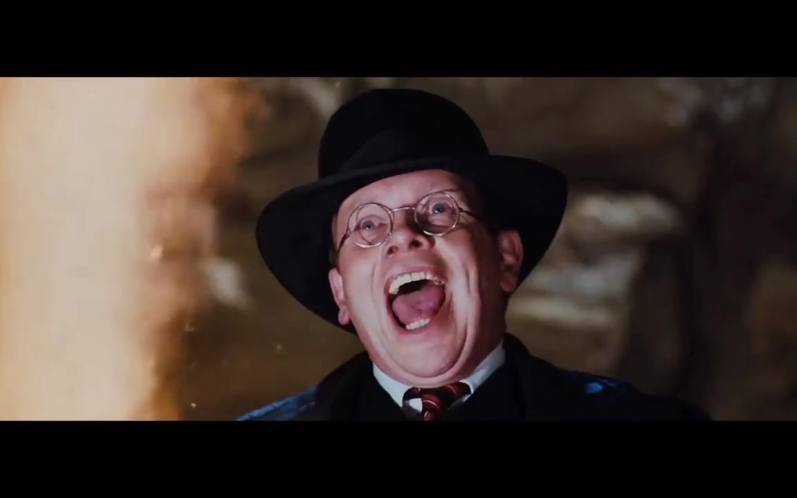 手工3d特效印第安纳琼斯的脸部蜡笔融化效果