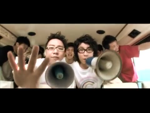 [图]农夫 Fama - 冧冧Everyone 【Official】 MV [舉高隻手舊愛新歡全紀錄]- 官方完整版MV