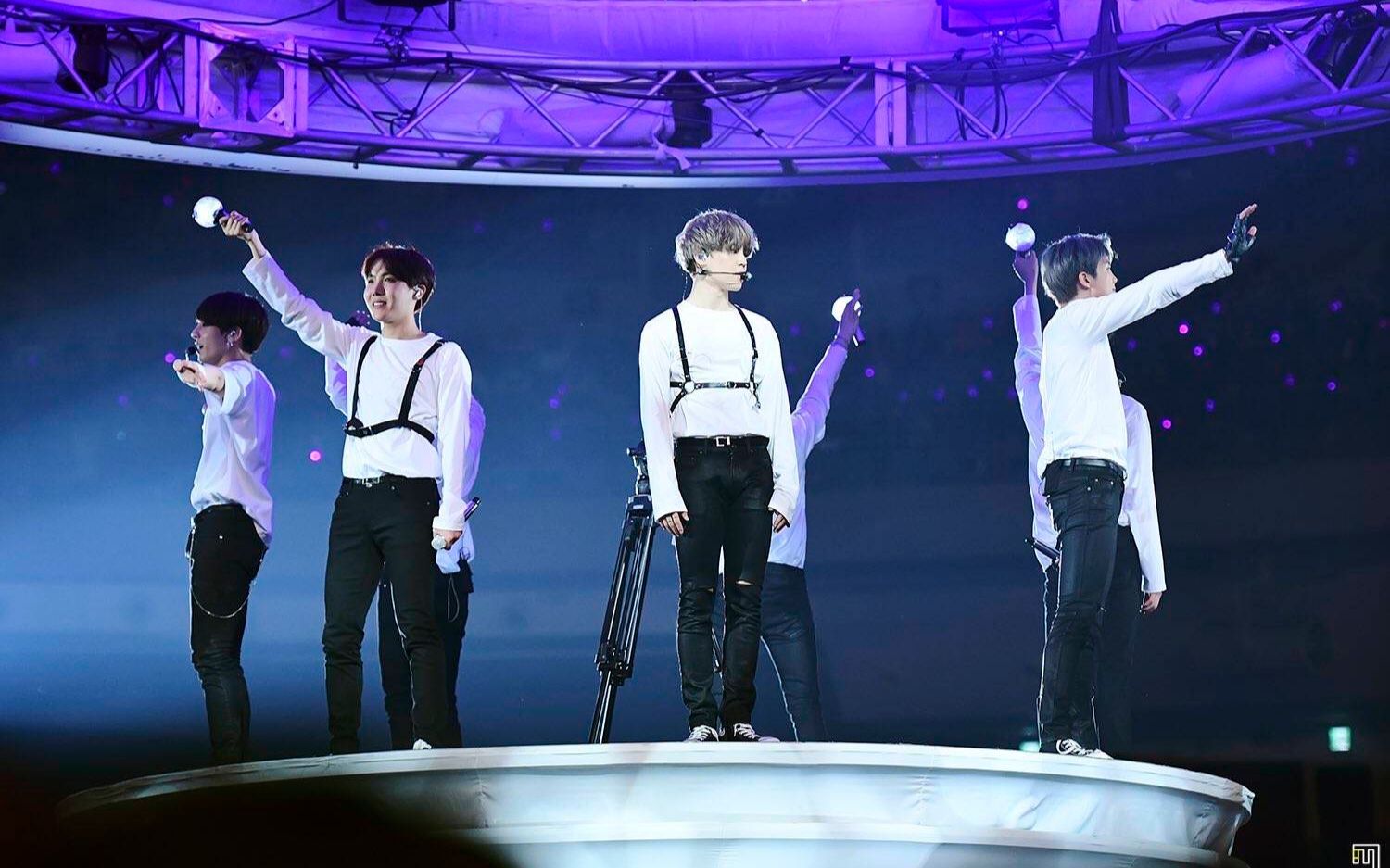 【防弹少年团bts】180113 4th muster《best of me》初舞台pt.1/pt.