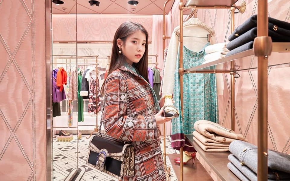 [iu]201214 gucci新世界百貨公司江南店女裝部開幕