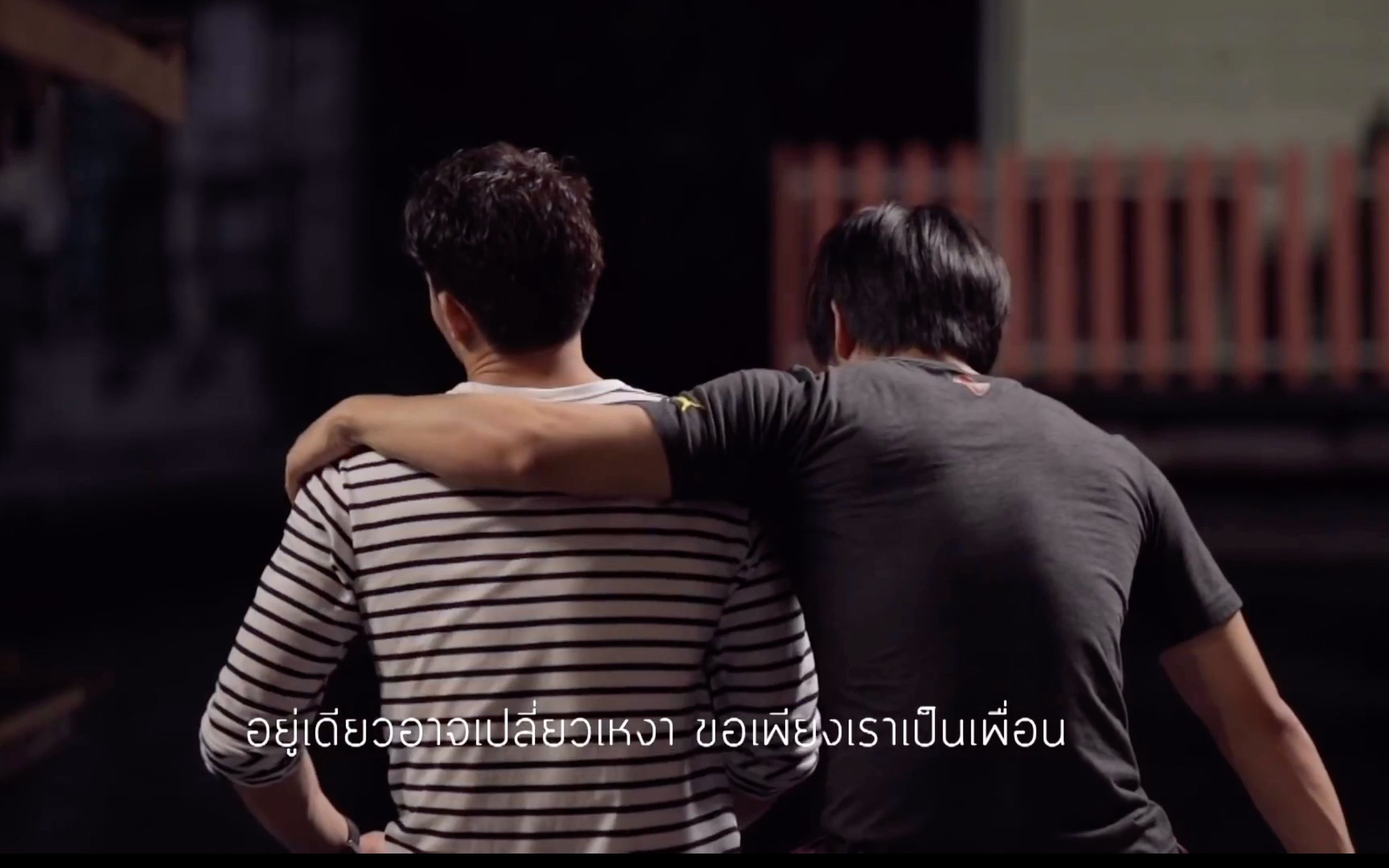 [图]【MaxTul】Together with me主题曲《เข้าใจ(理解）》官方MV 演唱者：Singto Numchok