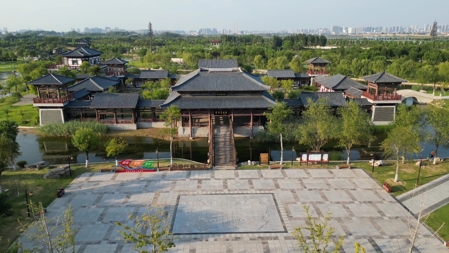 汉梁文化公园图片