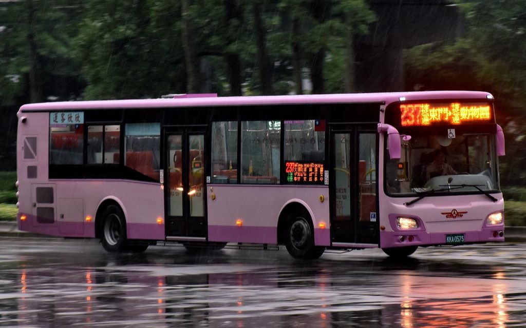 转载6入站一周年台北公交欣欣客运237政大路线全程pov往金瓯女中