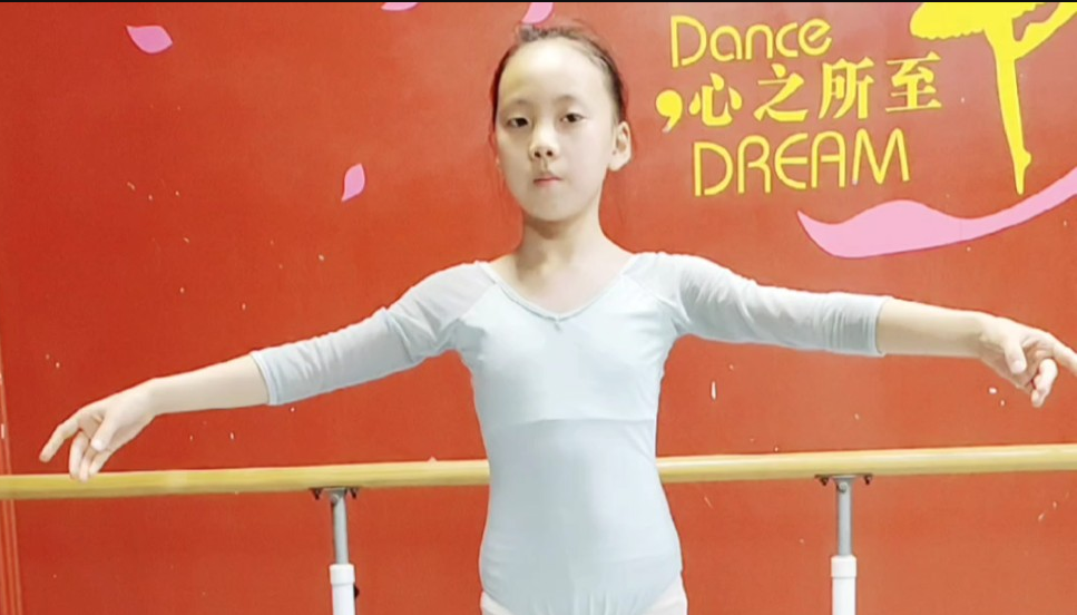 【美宣艺术堂】形体基本功/抱旁腿/练习时一定要注意胯!