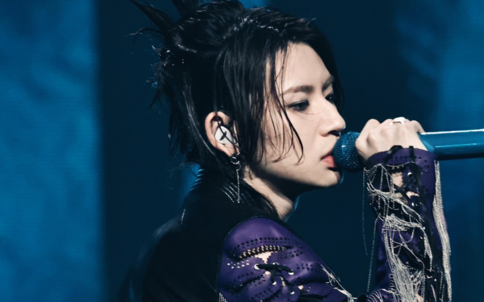 【小鬼王琳凯】230708上海梅奔演唱会新歌《david and lucy》首唱