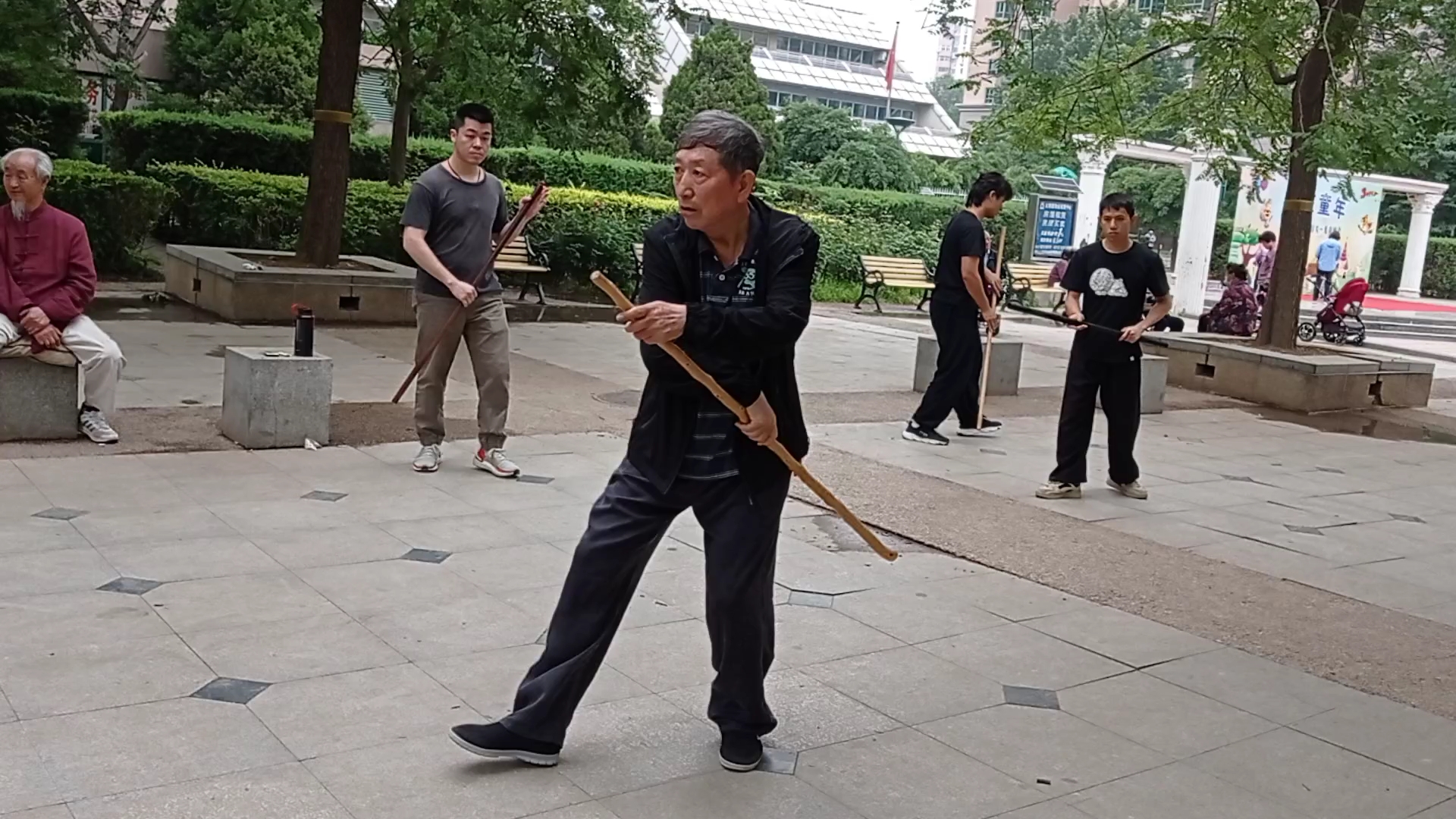 [图]短棍的练习及应用