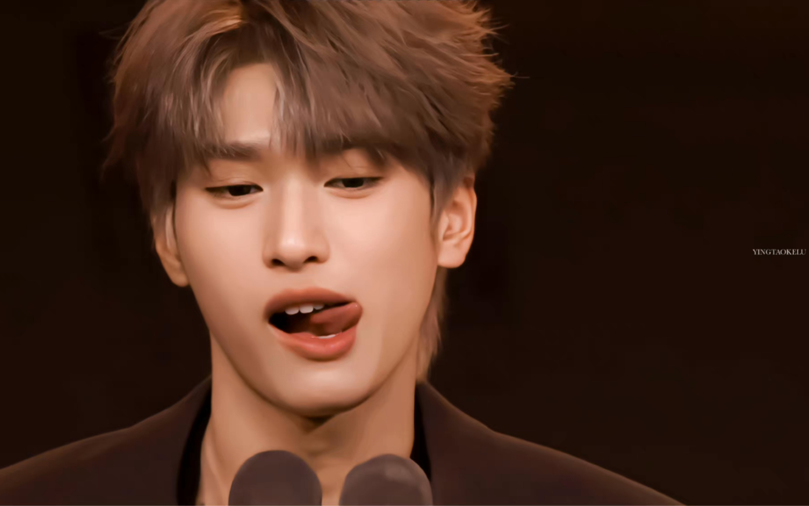 v领!内娱男爱豆还有这么帅的!