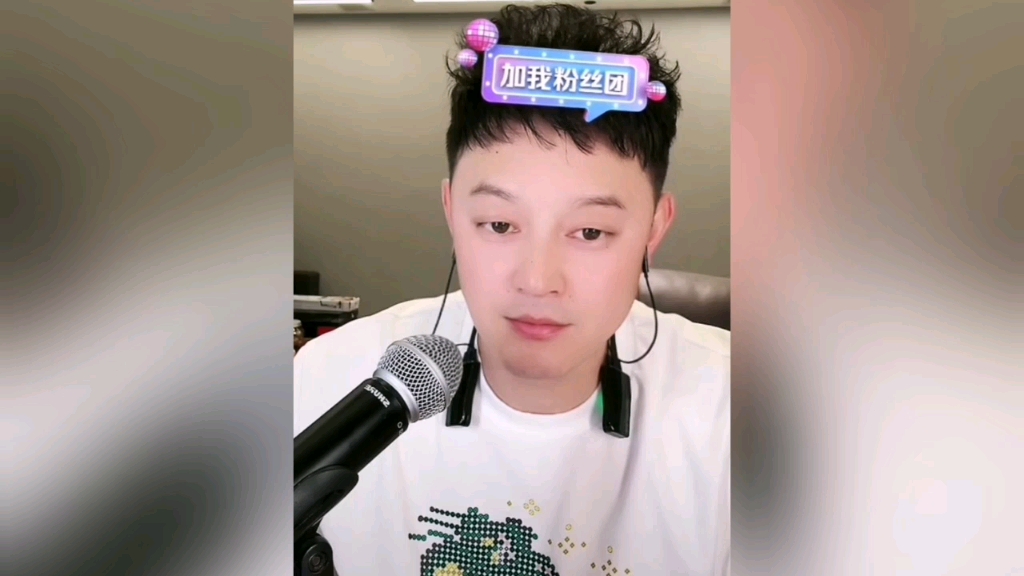 刘一飞讲娱乐圈,顶流女星杨紫多部剧入围白玉兰奖,且多部电视剧在其他