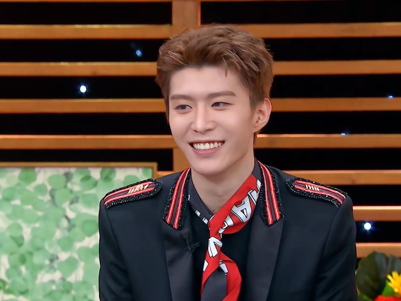 范丞丞笑得好甜啊,太难得了