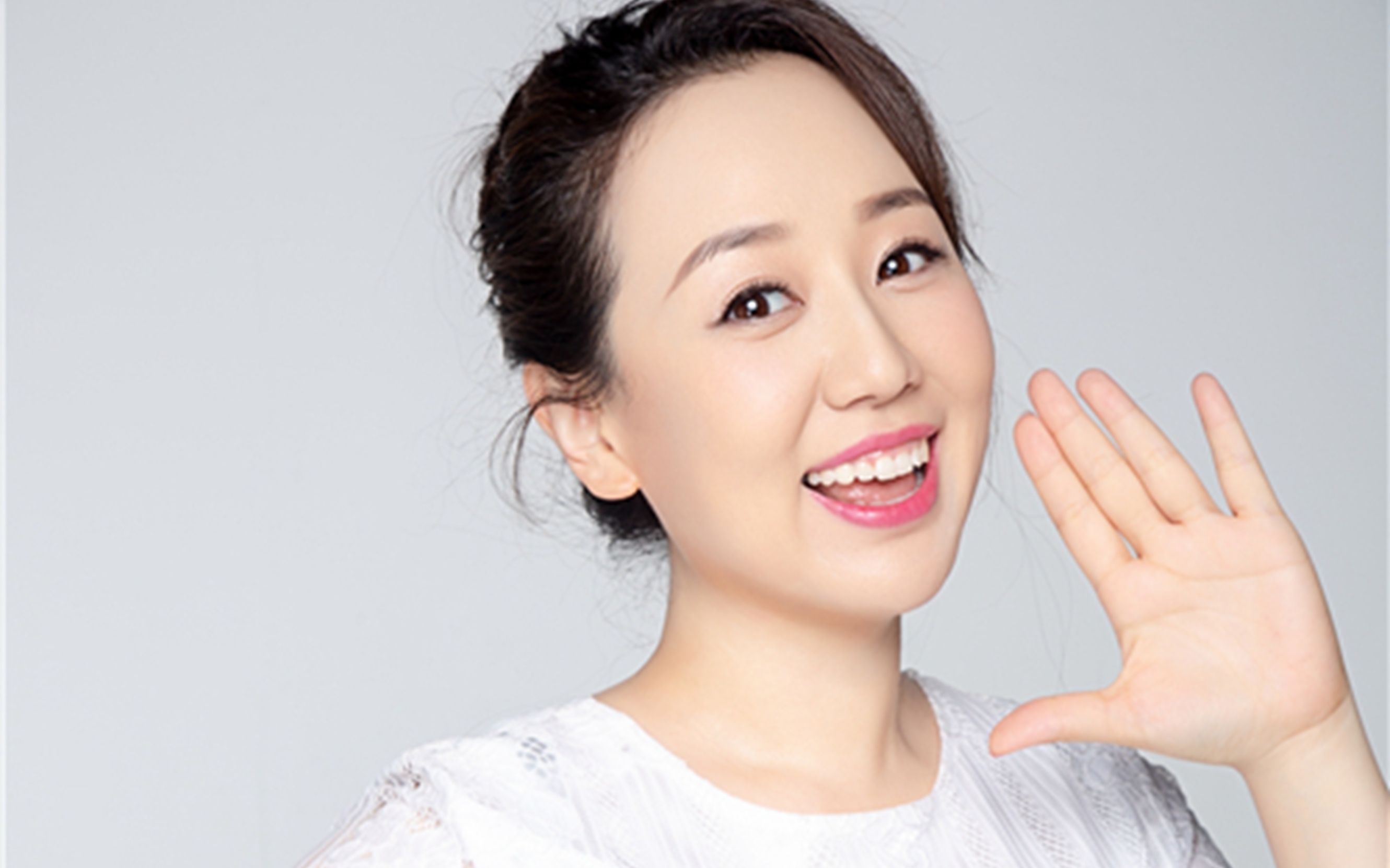 《筑梦向未来》六一期间播出 关凌担任主持人众多歌手参与