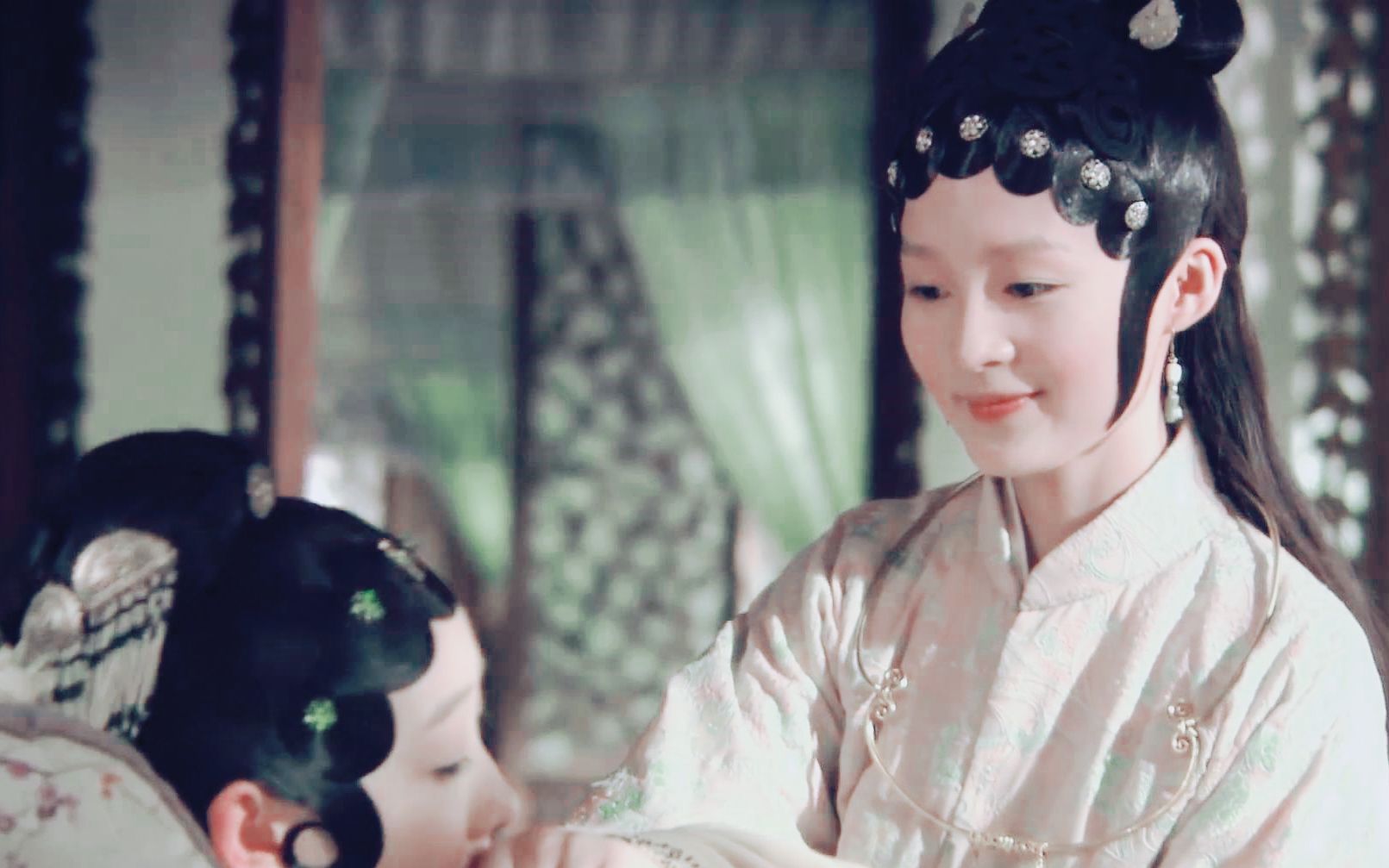 李沁少年薛宝钗之钗黛交心篇