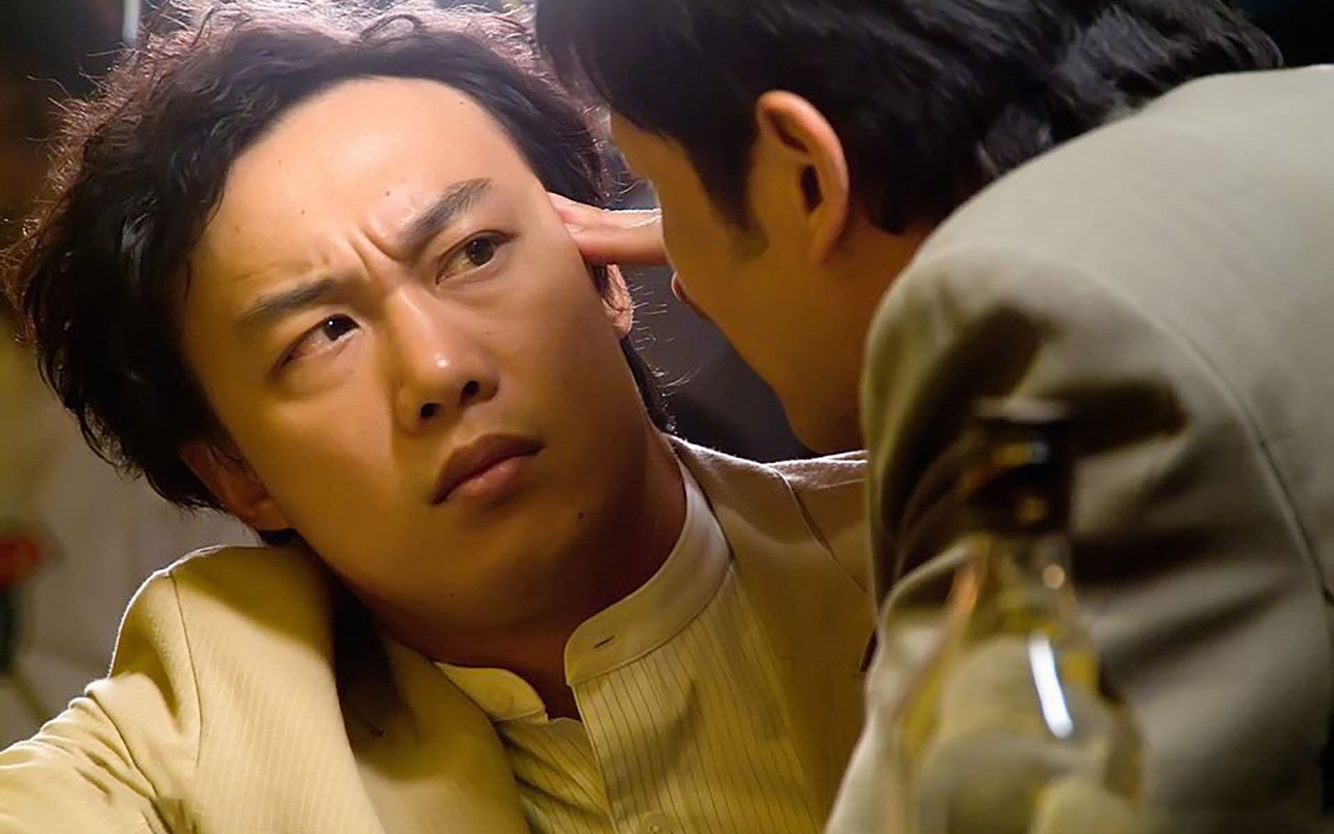 刘德华和陈奕迅《兄弟》值得循环的一首歌,这个电影有多少人看过_哔哩