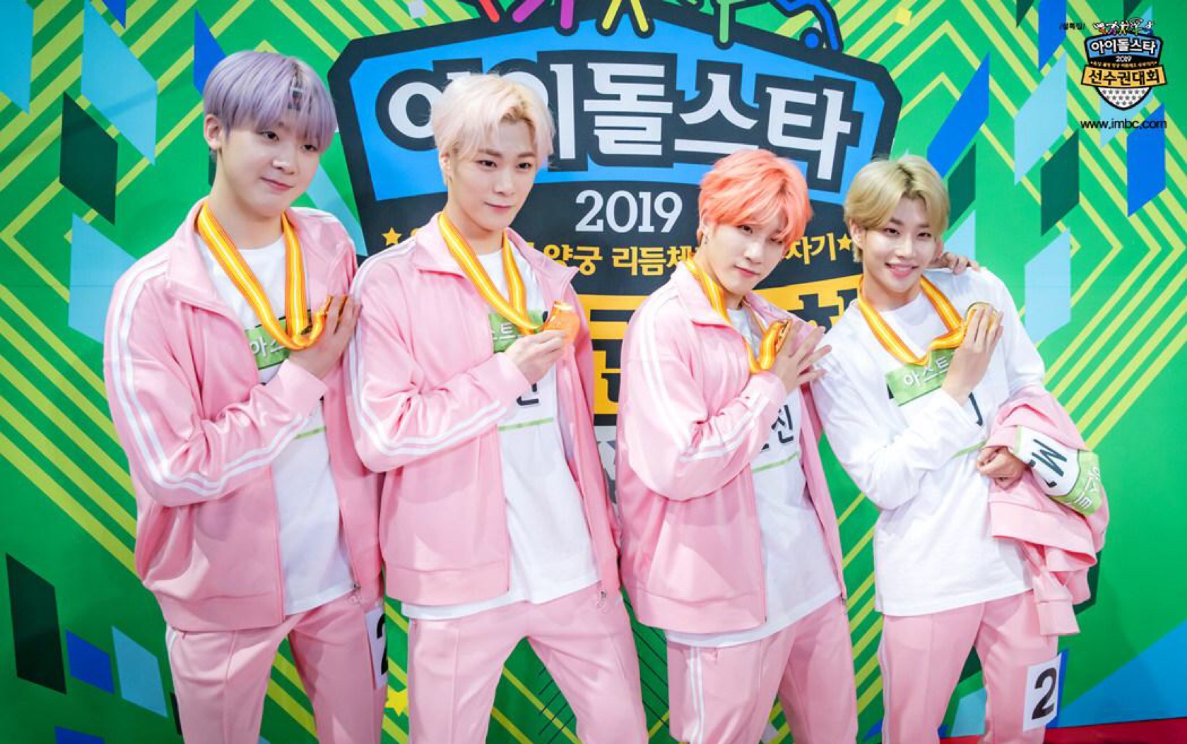 【astro-2019偶像运动会】回顾精彩的400m接力夺冠!