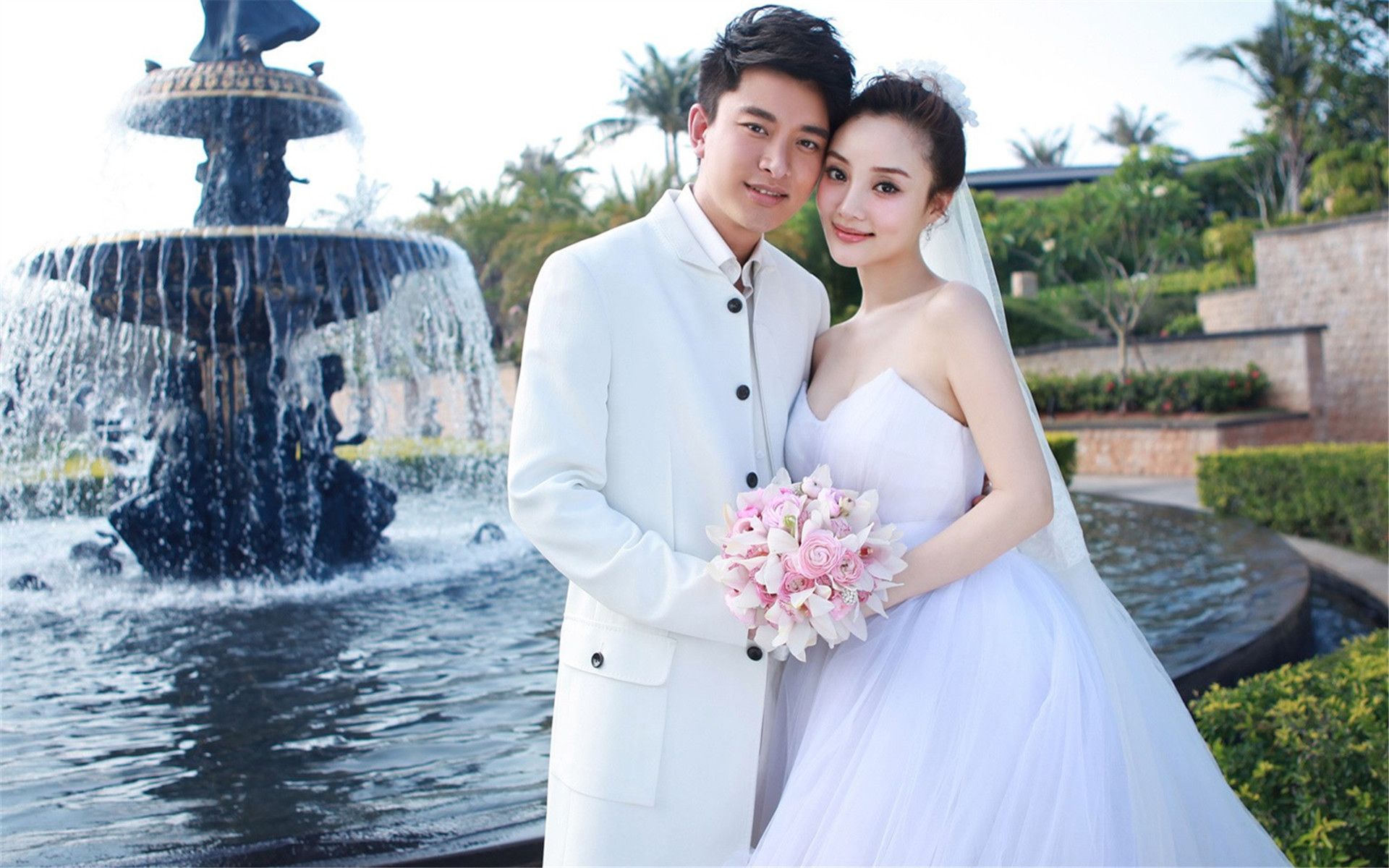 贾乃亮与前女友王子文合作新剧,李小璐竟这样帮老公宣传?