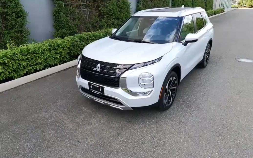 试驾体验2021款三菱欧蓝德,开车上路那刻,才知道视野有多宽阔