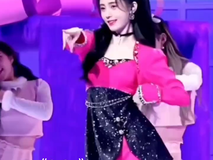 希望每一个歌手,每一首音乐都可以遇到自己的伯乐 "鞠婧祎 "鞠婧祎