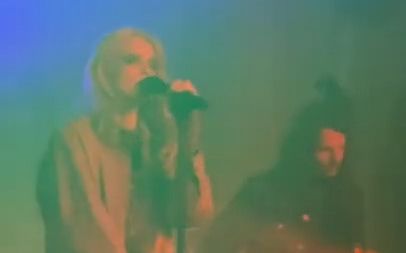 [图][LIVE] 24 Hours - Sky Ferreira [London 16-06-2022]