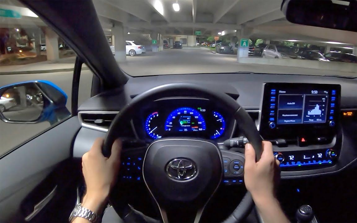 第一人称驾驶2019新款丰田卡罗拉xse两厢6速手动pov夜间驾驶双声道