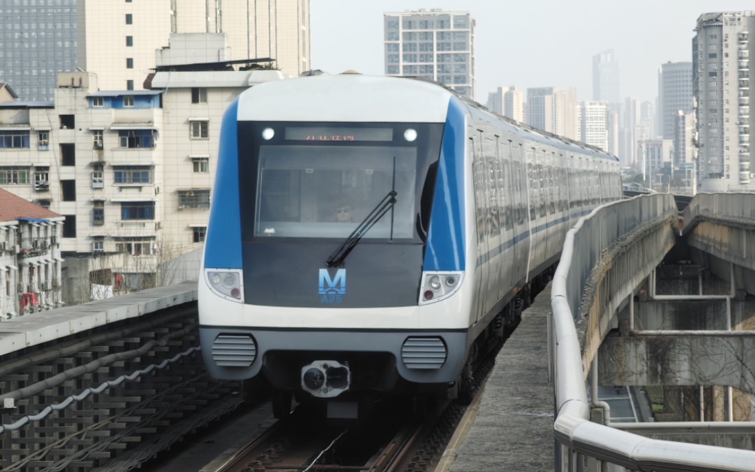 【地铁pov】开启武汉轨交时代 武汉轻轨1号线泾河至汉口北运行第一