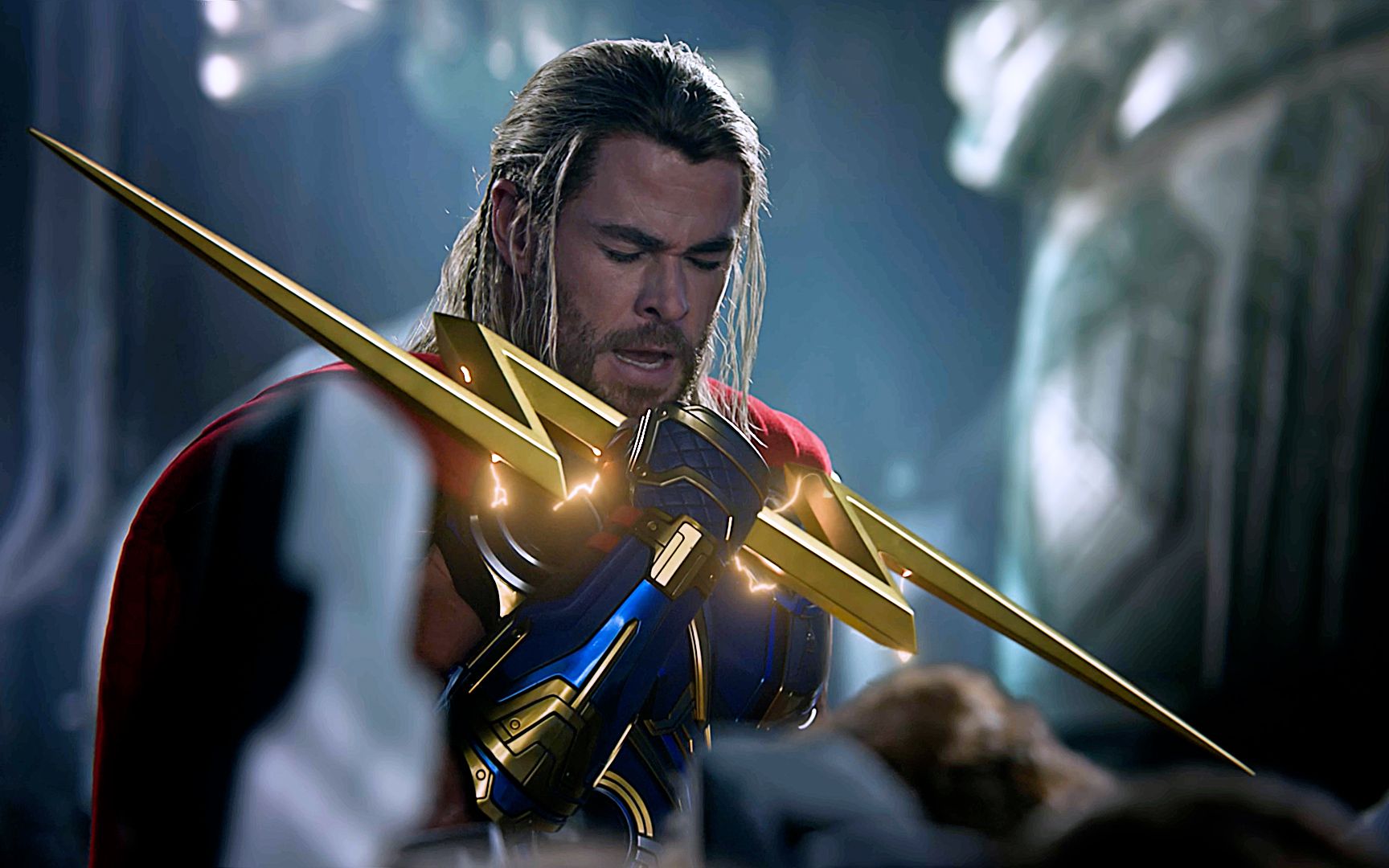 谁能获得雷神索尔的力量!