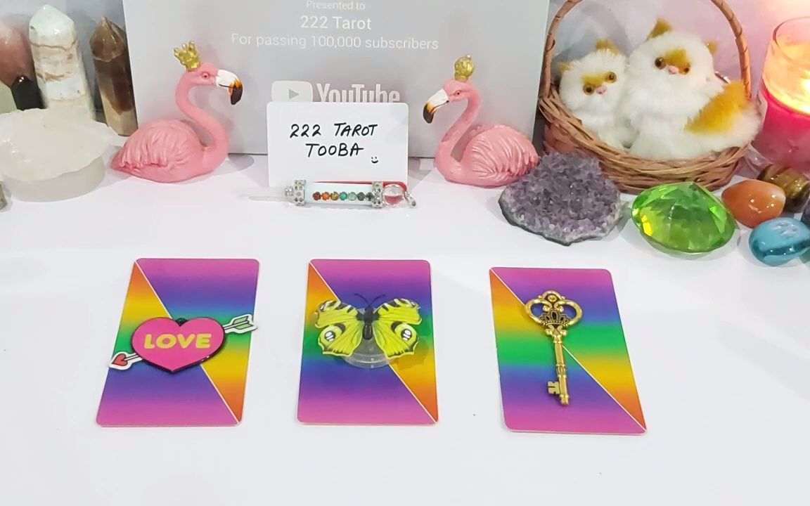 [图]【222】🔮你的心上人❤ 目前TA的感觉和下一步的行动 🤔 +PICK A CARD 塔罗运势指引