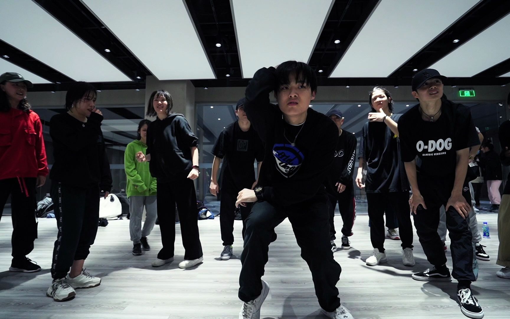 【5km】新舞种krump超震撼现场完整版