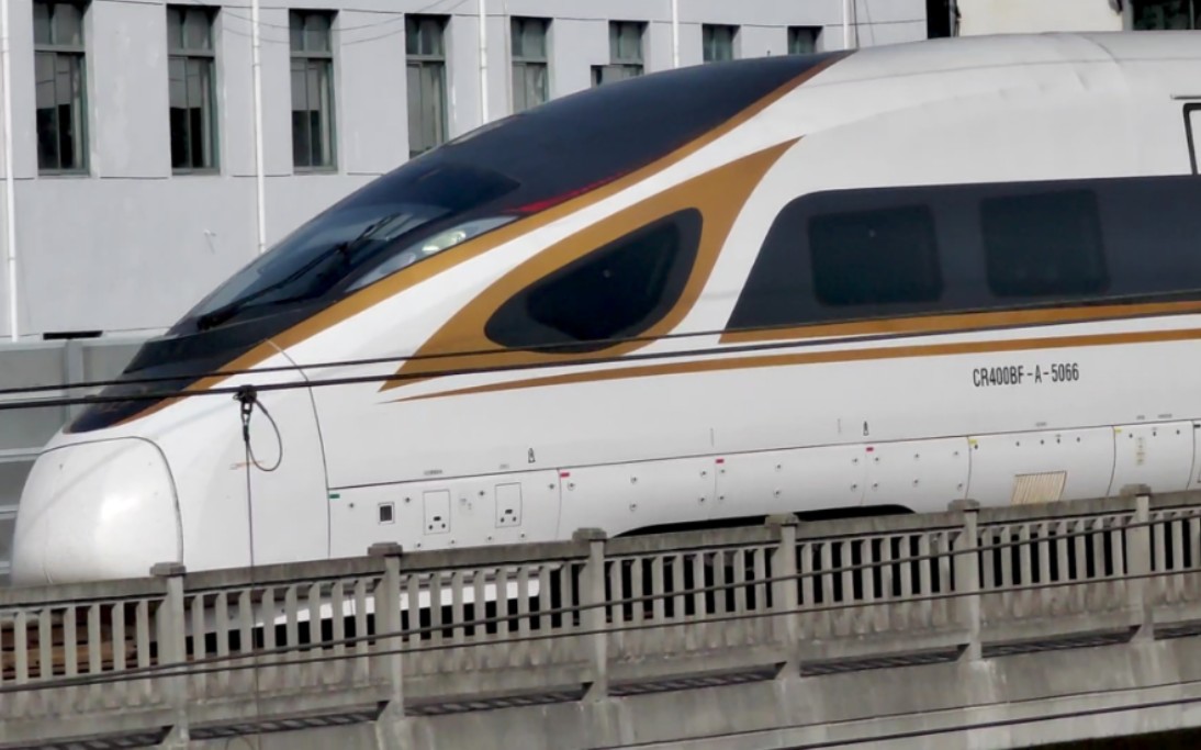 沪宁城际,金凤凰cr400bf-a-5066担当的g7320次列车出苏州站