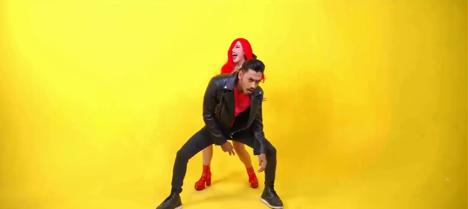 柬埔寨高棉麻辣鸡tepboprek辣眼回归hellofox土味mv