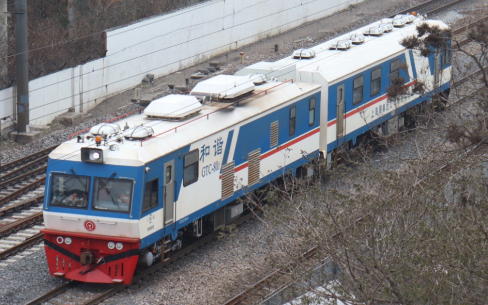 新年的第一趟路用列车!