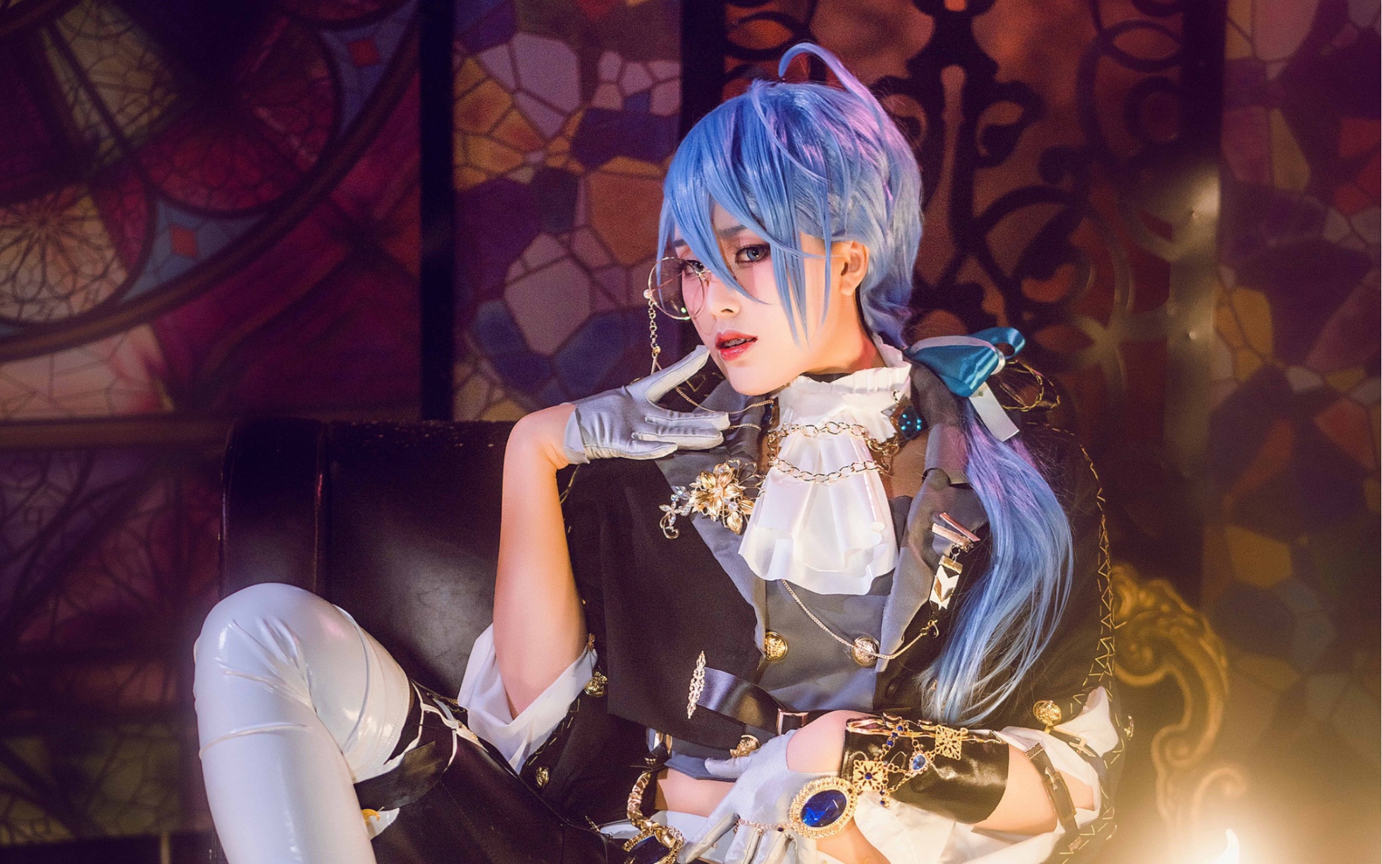 【新世界狂欢cos】艾德蒙特 躺着别动…奖励是魔力调和.