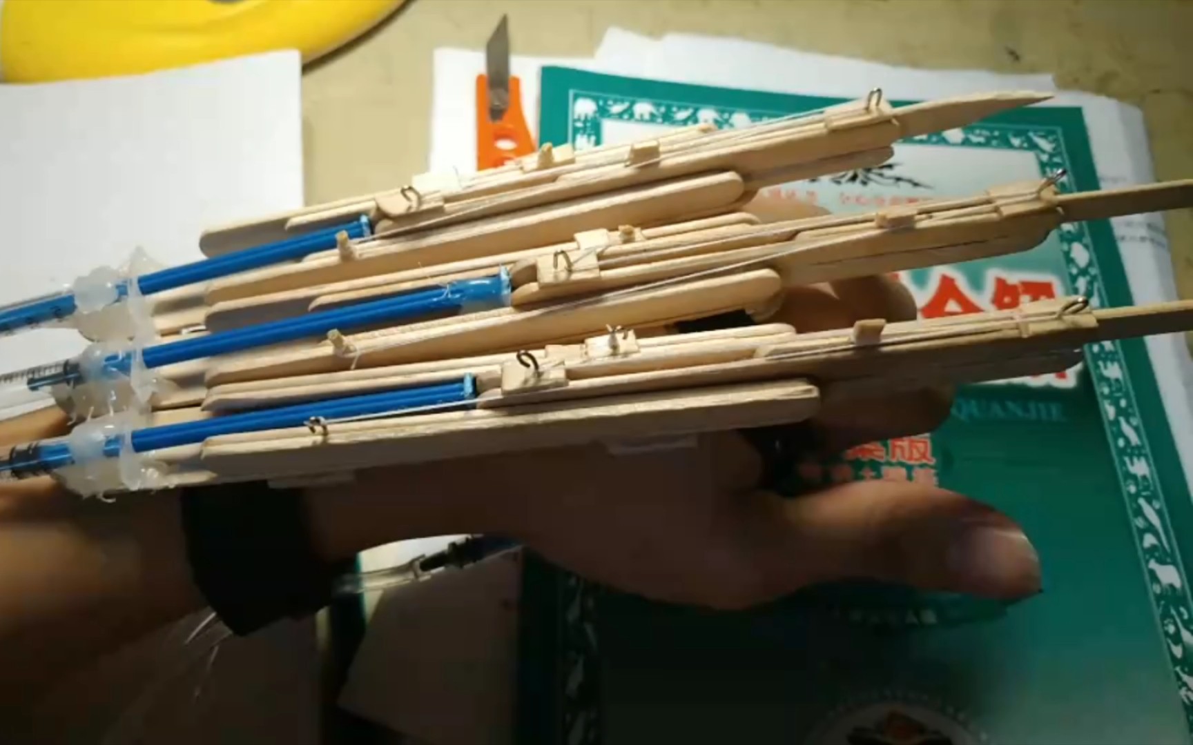 自制液压金刚狼爪与袖剑