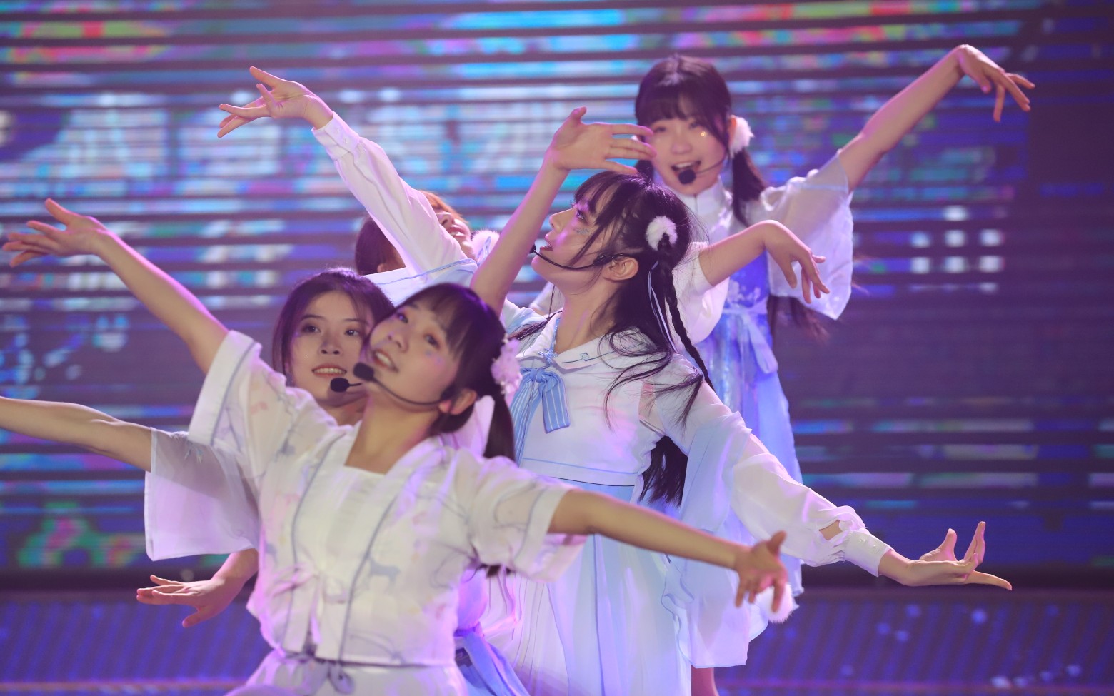 【瓜子】马步谣82跨年晚会宅舞自唱跳82别人家的学校系列