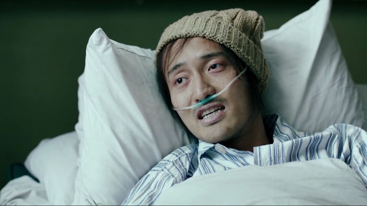我不是药神-到底是得多么痛苦，才能忍心把自己的妻儿留在人间自己选择自杀！！！王传君演的太感人，能健康的活着真好