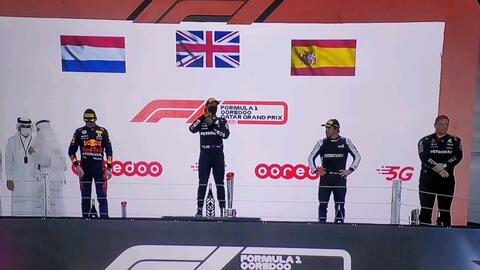 恭喜头哥 14年后再登领奖台 还发表了新头哥名言 奥康你要像狮子一样去防守 奥康 好的大哥 哔哩哔哩