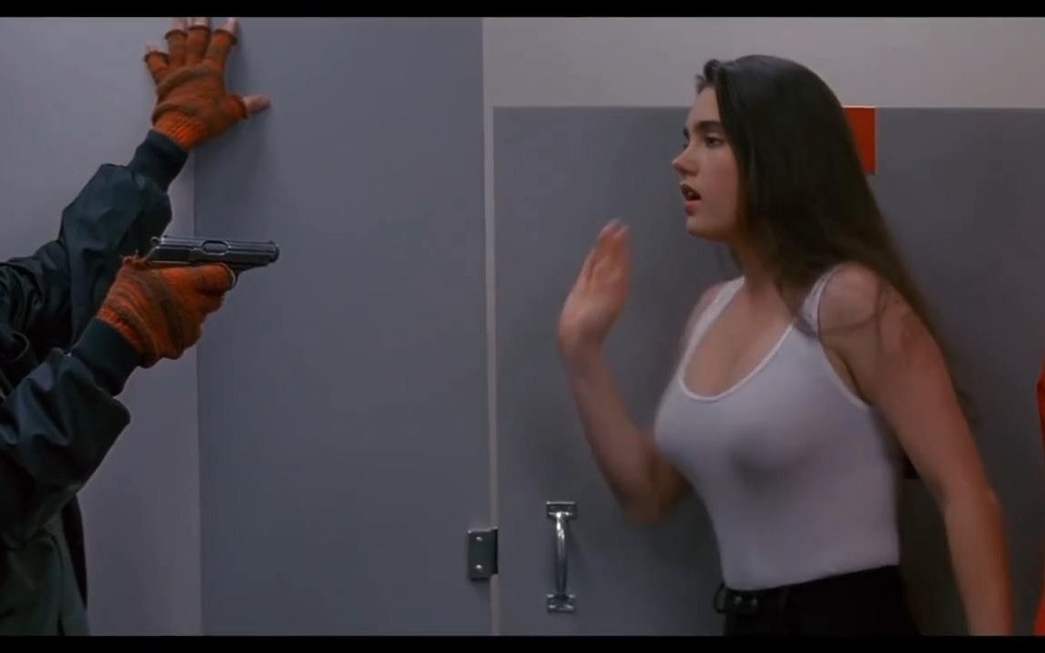 【詹妮弗ⷥ𚷧𚳥ˆ飀‘(Jennifer Connelly)《神采飞扬》是1991年上映的喜剧爱情片哔哩哔哩bilibili