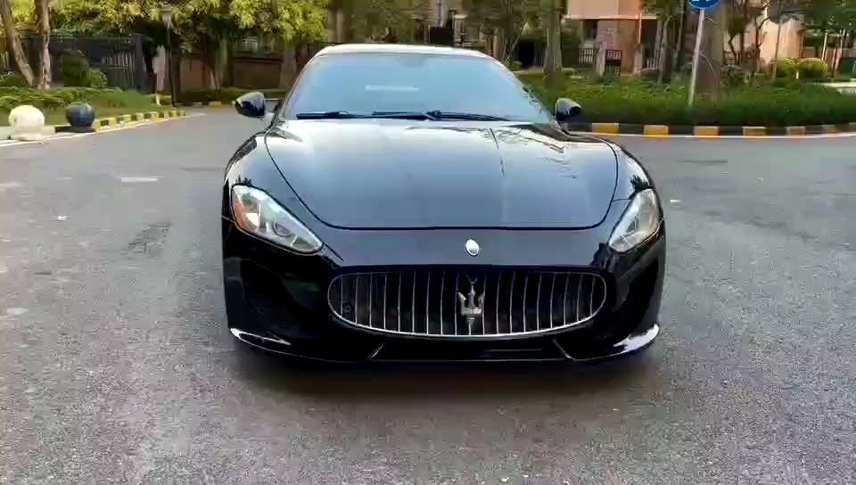 玛莎拉蒂实拍_哔哩哔哩_bilibili