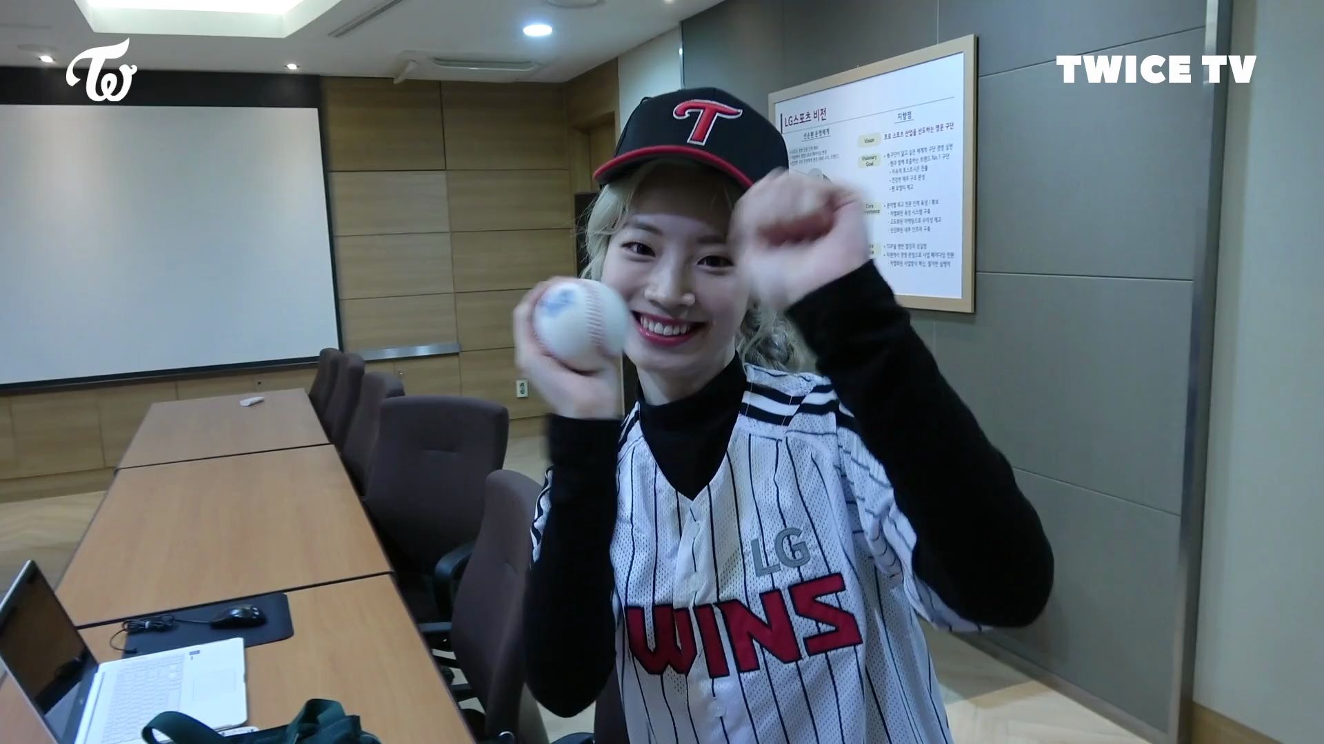 twicetv豆腐的初开球twice搬运