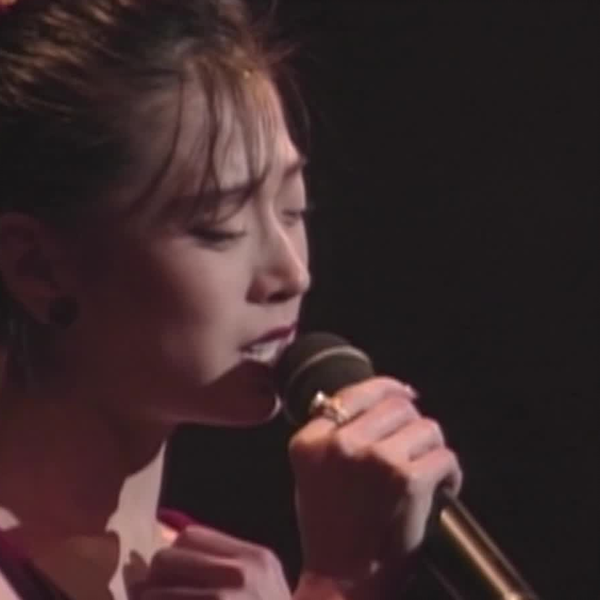 思秋期- 中森明菜（PARCO THEATER LIVE 歌姫1994年）_哔哩哔哩_