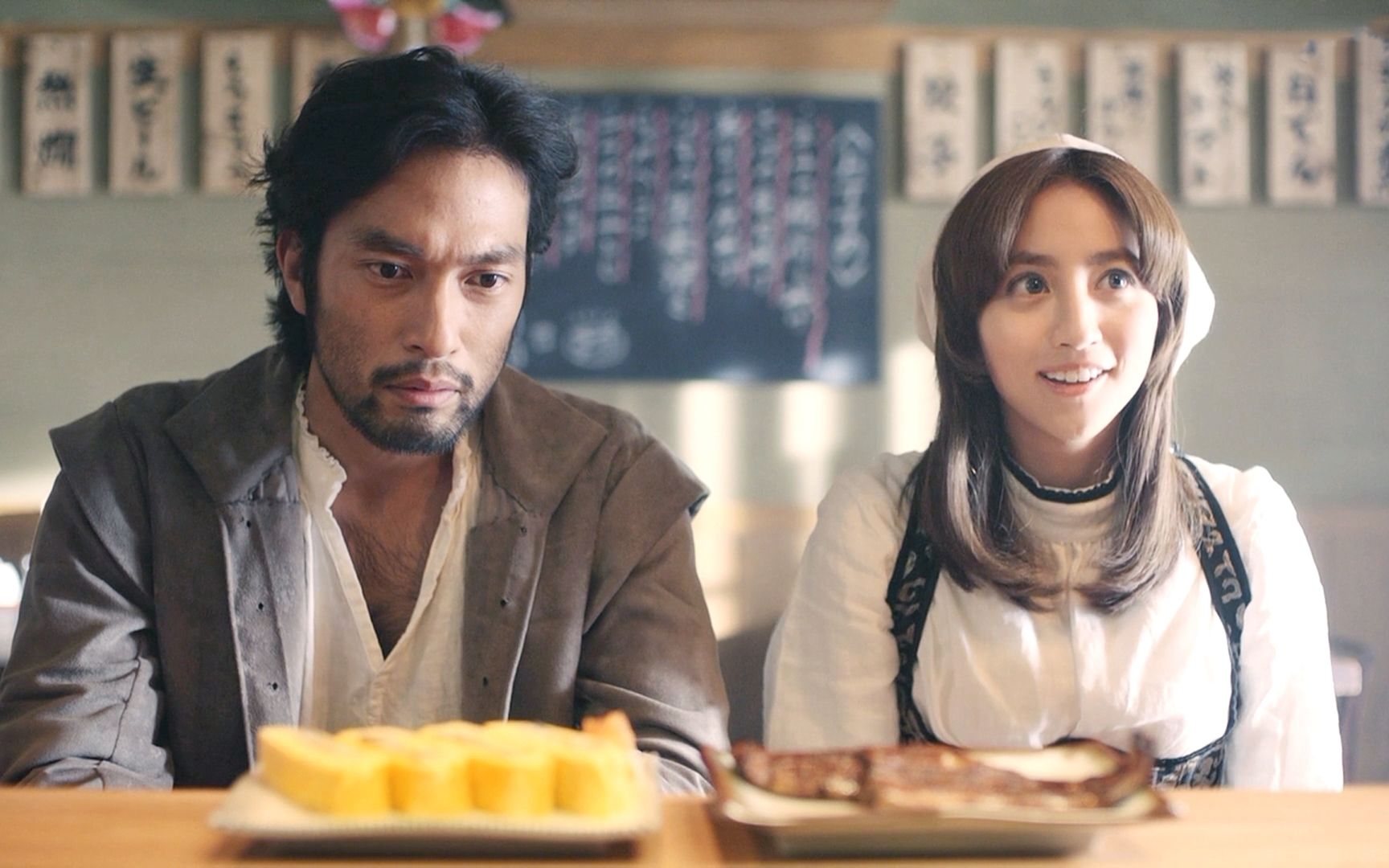 飘香小酒馆穿越到古代欧洲,蒲烧鳗鱼,炸嫩鸡,鱿鱼丸子将古人吃得