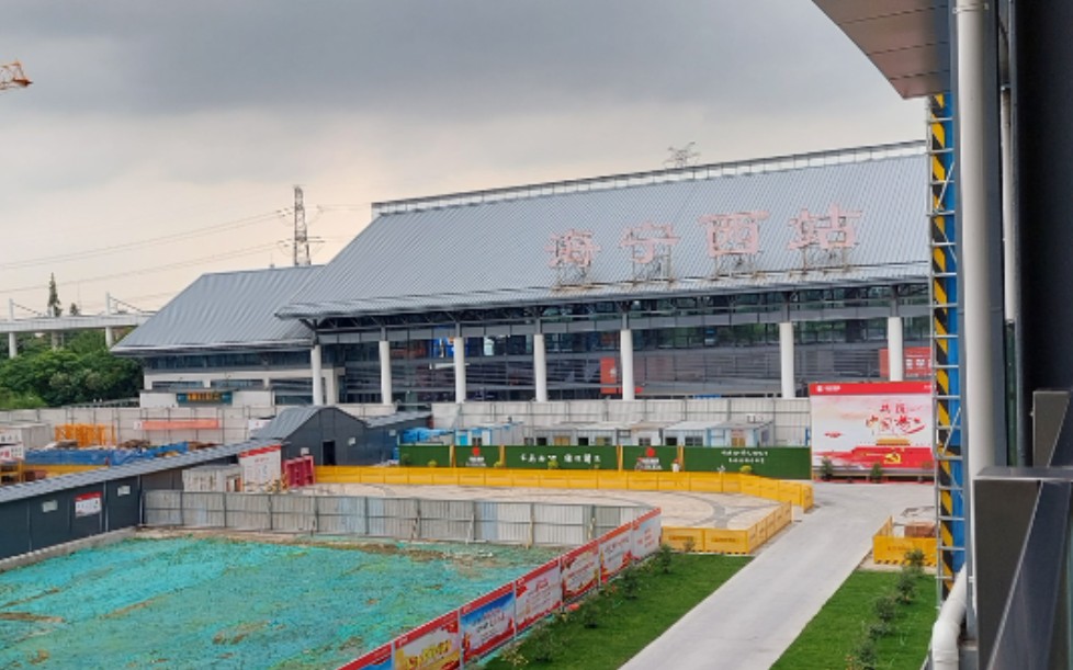 【沪杭高铁】复兴号高速通过海宁西站