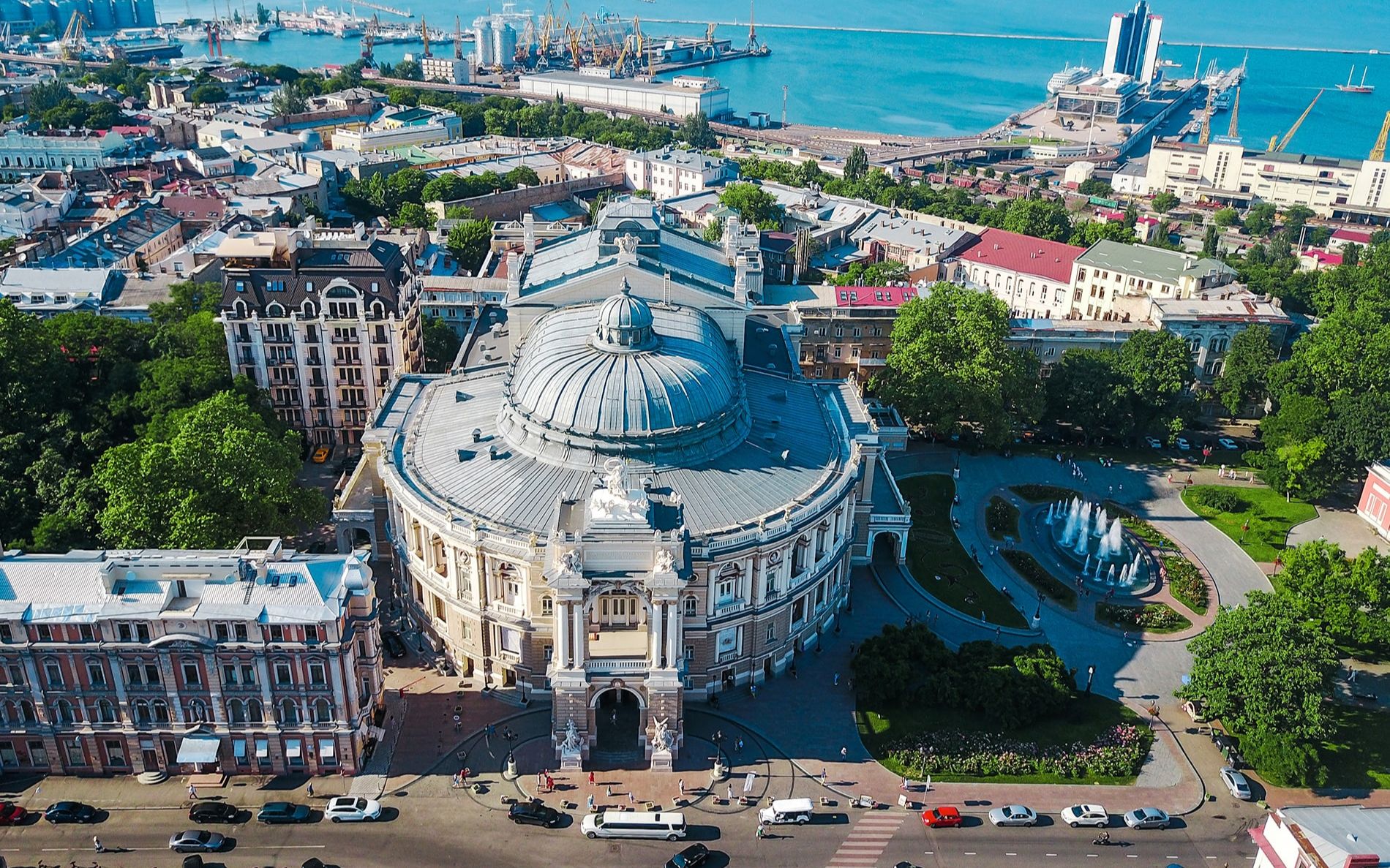 黑海明珠乌克兰第四大城市及最大港口敖德萨Одеса