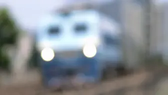 【长沙铁路】 拍个韶山8太难了！失焦！差点被挡！