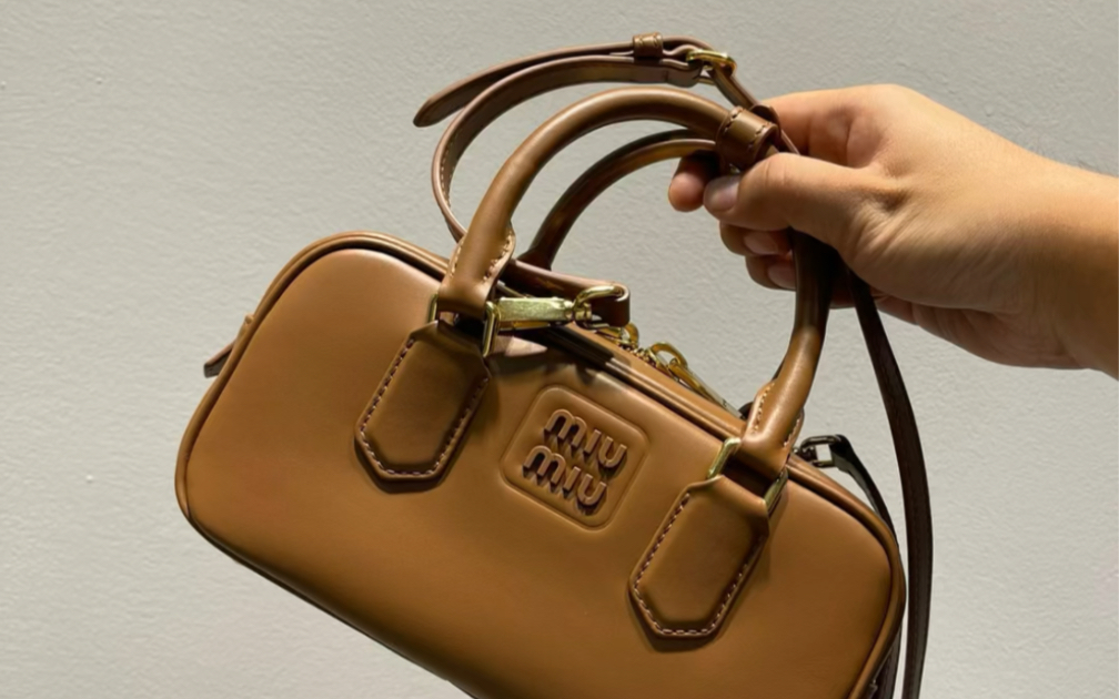 miumiu arcadie保龄球包,代工出!