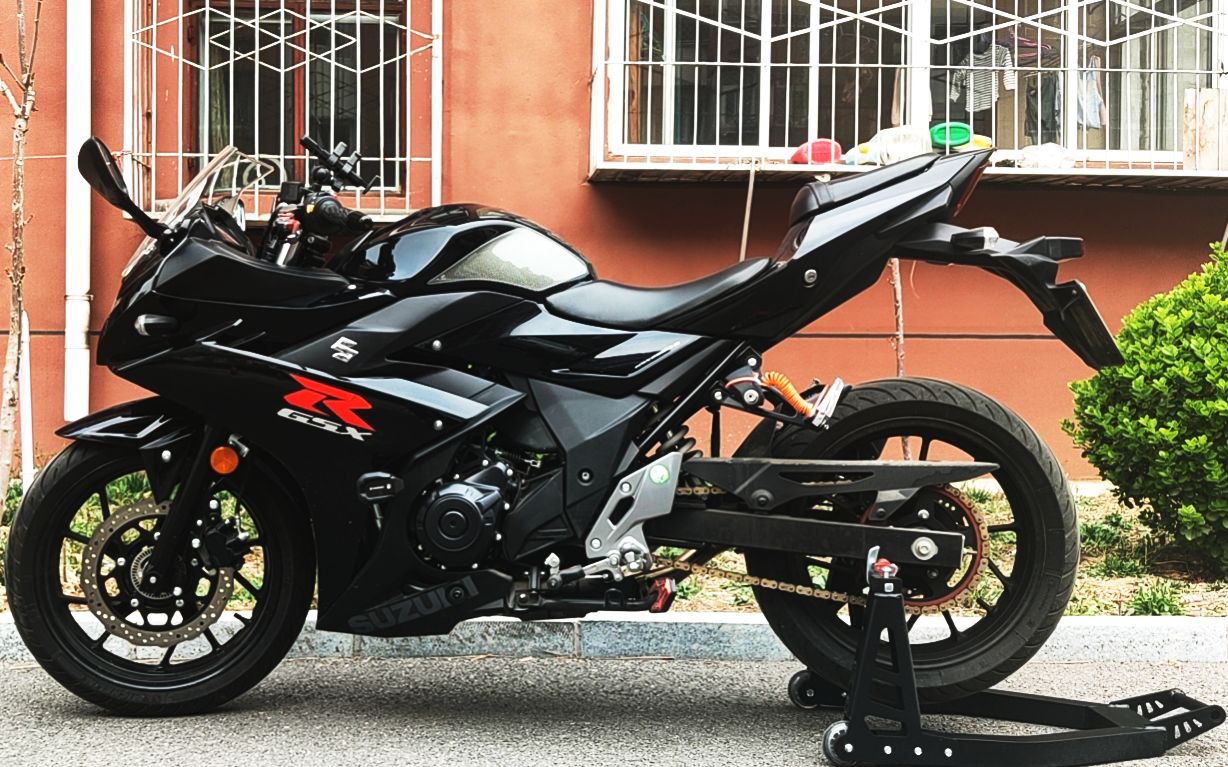 gsx250r-a 不用起车架快速上链条油