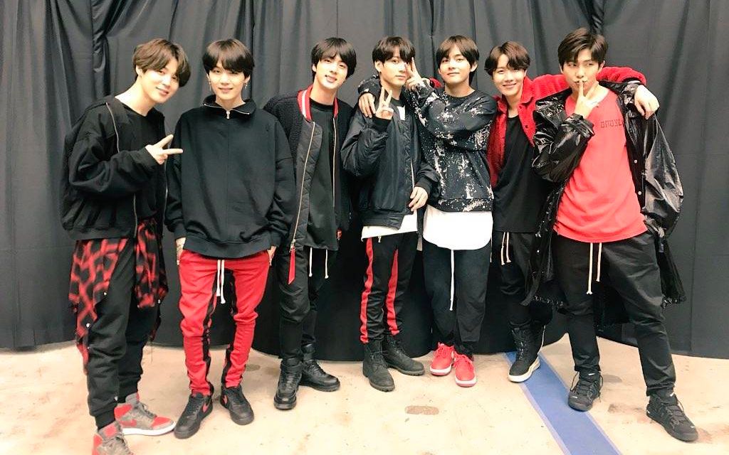 防弹少年团 - mic drop (bts focus) 2017 mama live