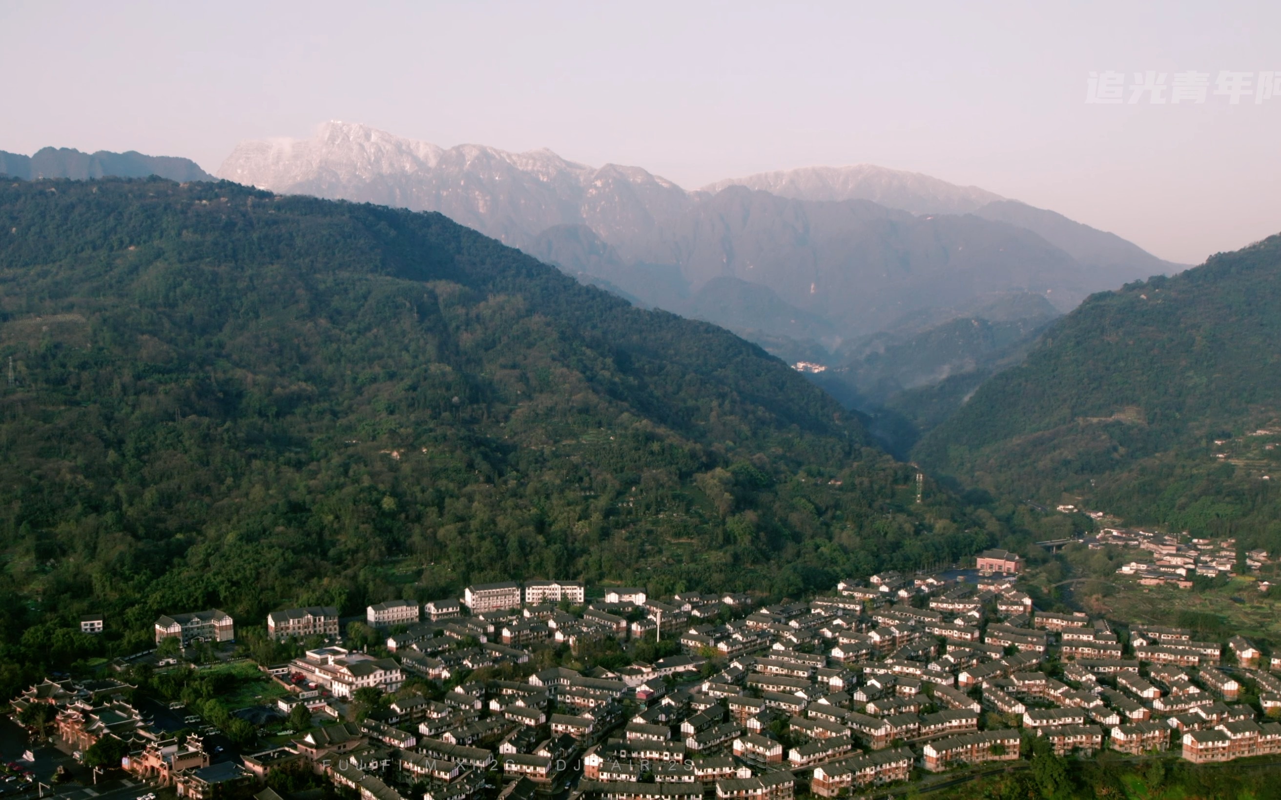 峨眉山市黄湾乡图片