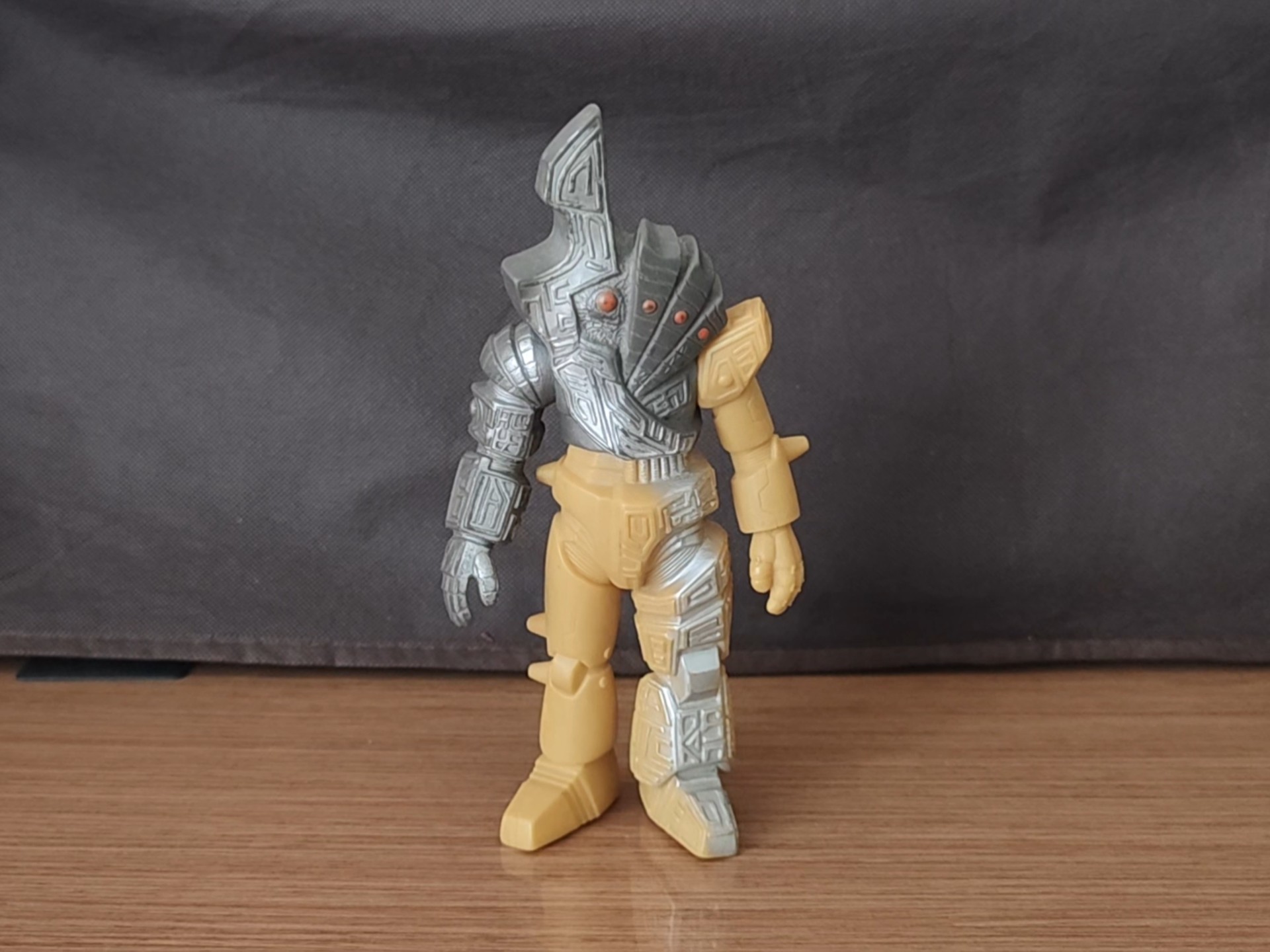 迪迦系列软胶 哥布纽 奥古玛