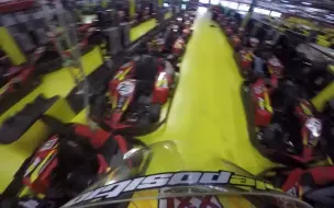 Télécharger la video: 【卡丁车】室内卡丁车 indoor karting,美国纽约长岛