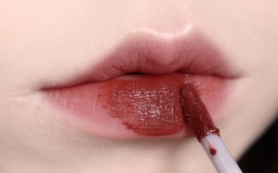 珂拉琪新品烙印唇釉b505试色